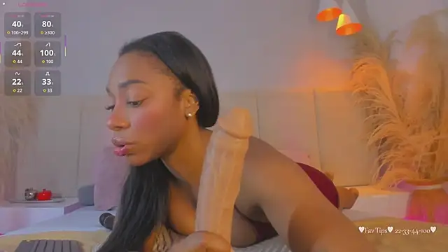 aprilebony_ webcam