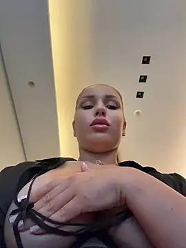 Syka0001 live webcam show