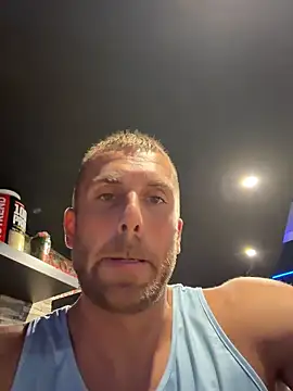 Johnytrain live webcam show