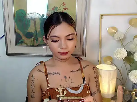 Lucy_Summer webcam