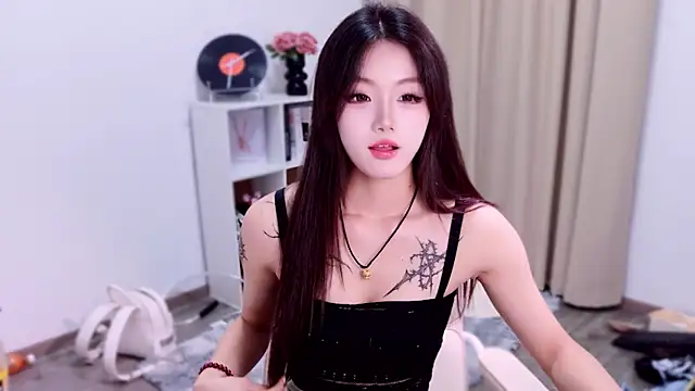 Sultry-01 live webcam show