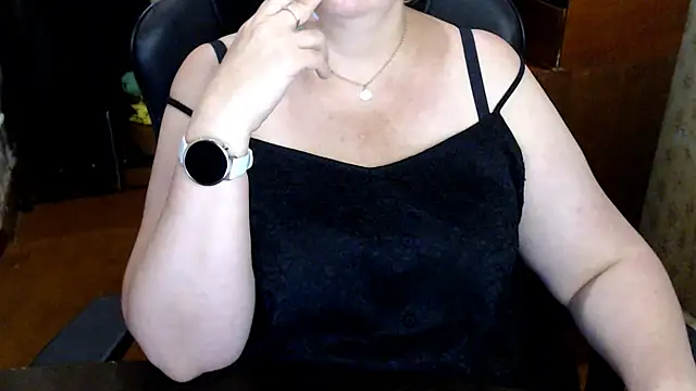AlisaHot55 webcam