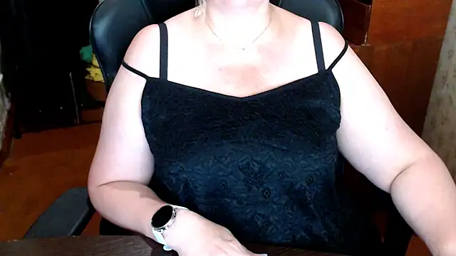 AlisaHot55 webcam