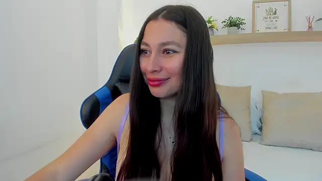 bella_99_ live cam on StripChat