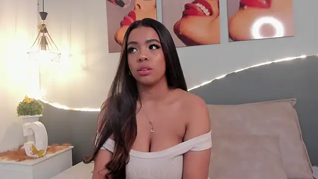 CannelaSmith webcam