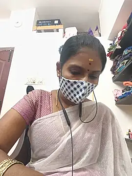 Tamil_Yalini12