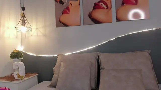 CannelaSmith webcam