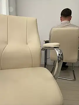 EveEvian live webcam show