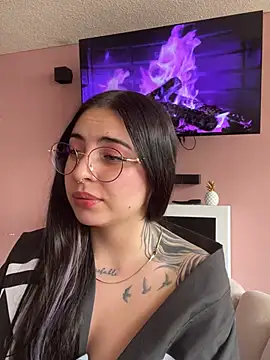 Morgana_Pink live webcam show
