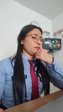 Queen_linda1 live webcam show
