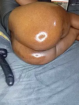 Prettyafricana live webcam show