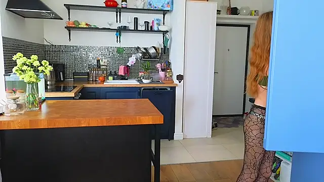 AliviaWithLove live webcam show