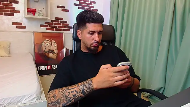 LoganStroud webcam