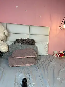 HailyEllis live webcam show