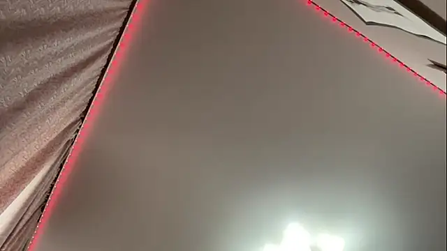 DarkenedPact live webcam show