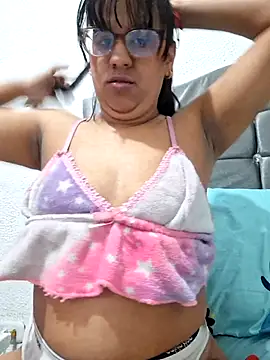 ZaidaWet webcam