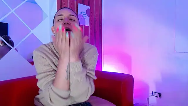 milfsecret69 webcam