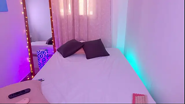 Mar_333 live cam on StripChat
