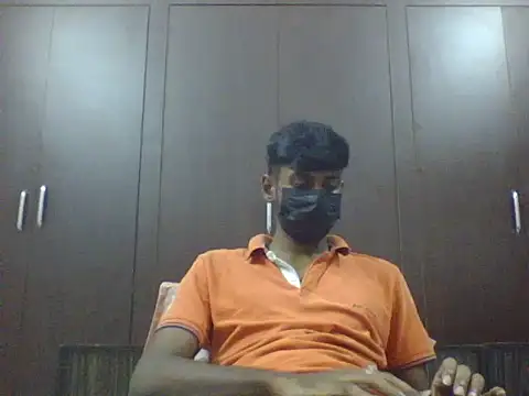 hyd_wgl_boy (M twink) - full nude & show ass & dick & handjob