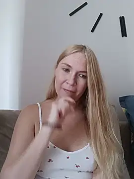 KisaVixen webcam