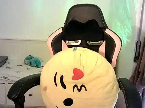zoe215 webcam