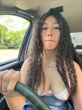 roxyrougee webcam