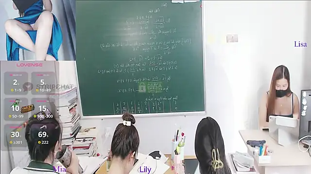 _Math_ live cam on StripChat