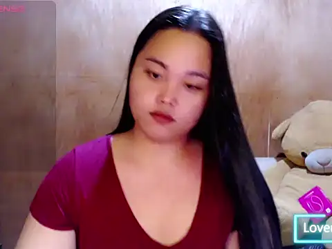 _Lylia webcam