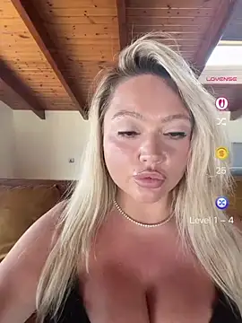 misstitmouseofficial live webcam show