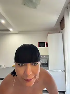 MysticCleo webcam
