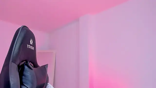 sophierooy22 webcam