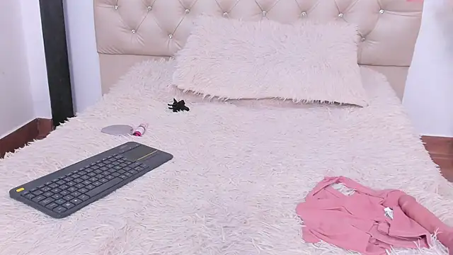 Tamar4_f00x live webcam