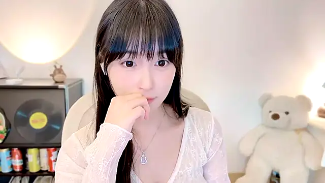 Onechestnut webcam