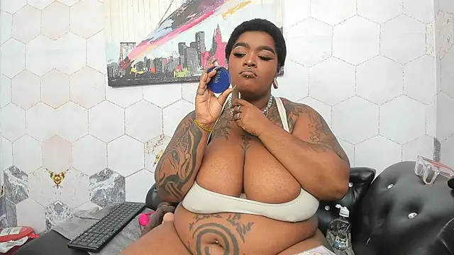 Anaa_Fuentess webcam