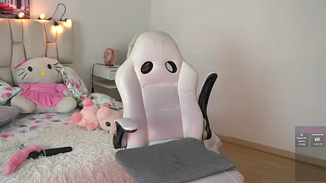 zoe_turnner_18 live cam on StripChat