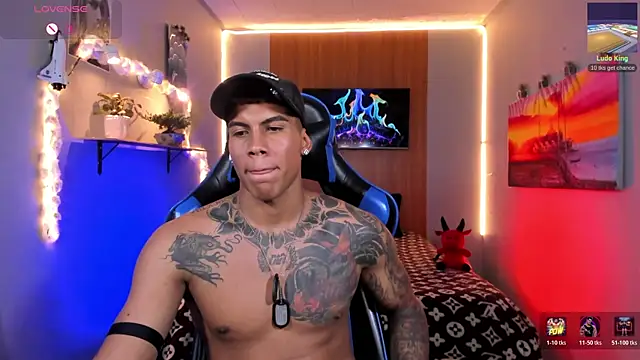 Damian_latinxxx live cam