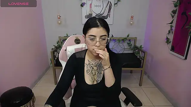 Adri_gomez_x webcam