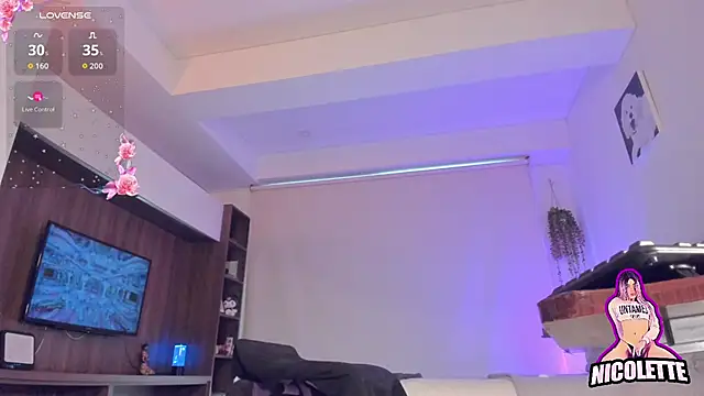 nicolette_tay webcam