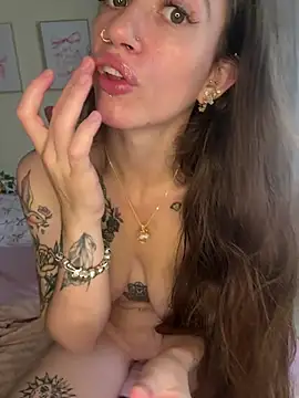 ValenciaTheVixenXX live cam on StripChat