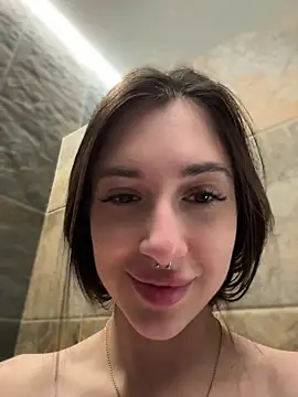 BOOMFOXY live webcam show