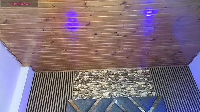 Amy_channel webcam