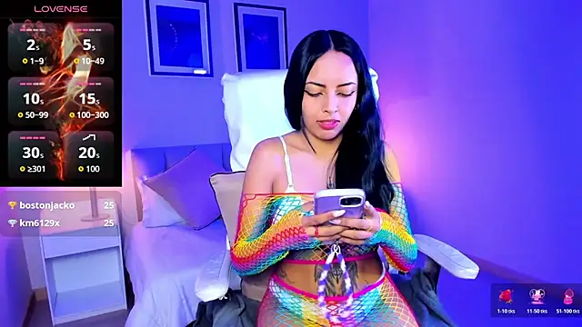 Madisson_Bluee live cam on StripChat