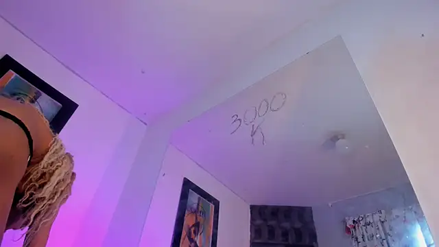ciara_hotts's live room