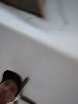 TuzdayG live cam on StripChat