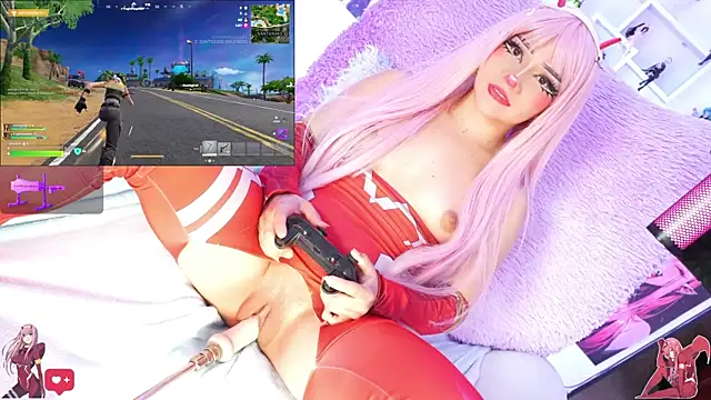 Kira-- webcam