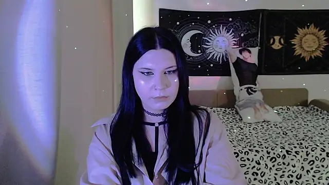 Modella: iintimate_flesh