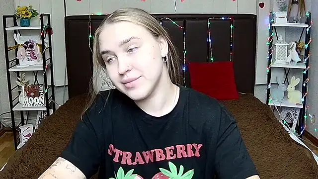 LauraHlot