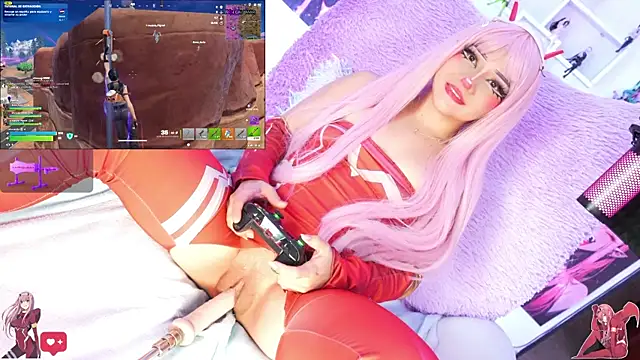 Kira-- webcam