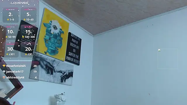 ZoeBakers_ webcam