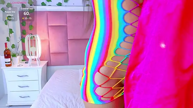 kaily_sweet1 live cam on StripChat